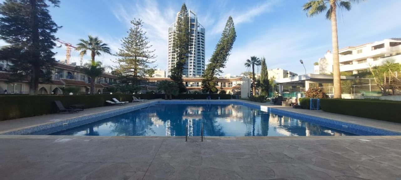 Palm Beach 14 Limassol Ngoại thất bức ảnh